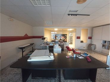 Gewerbefläche zum Verkauf in Calle Francisco Vales Villamarín