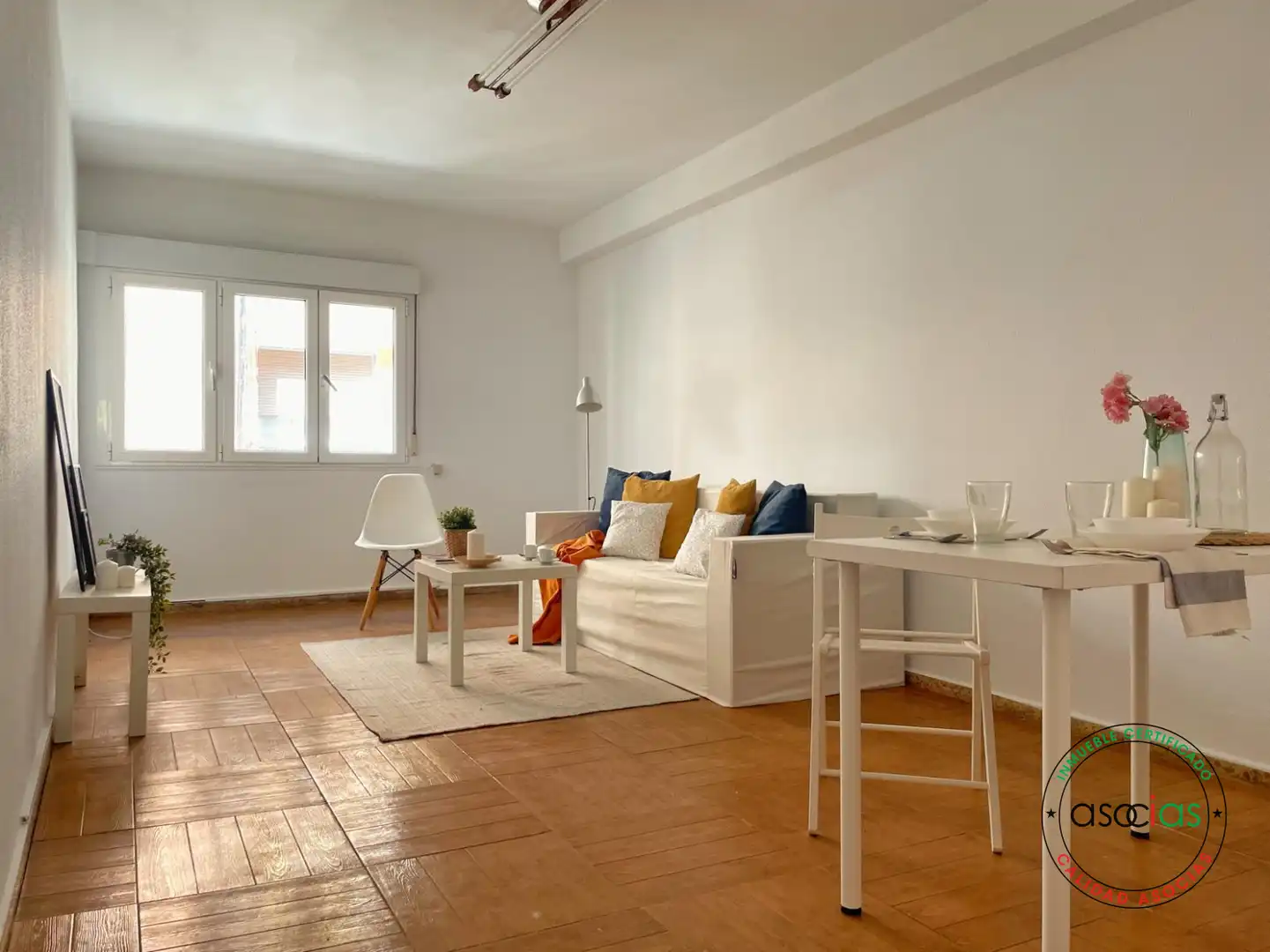 Wohnzimmer von Wohnung zum Verkauf in Gijón  mit Heizung, Parkett und Balkon