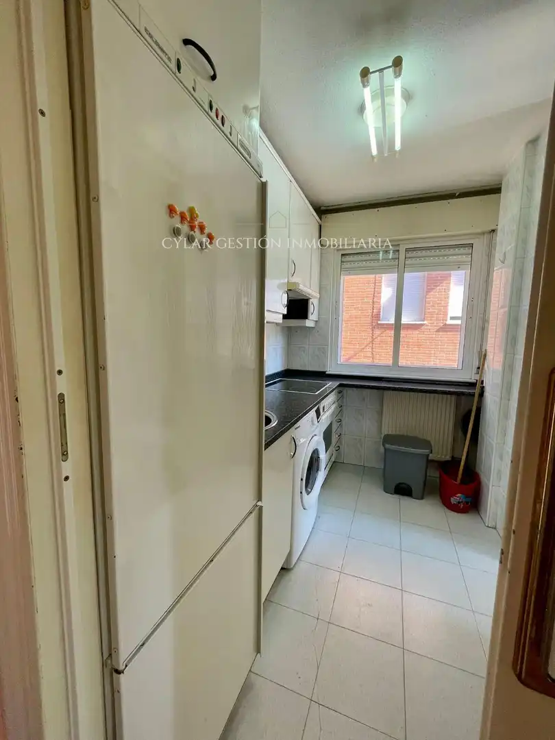 Cocina de Piso en venta en Salamanca con Calefacción, Terraza y Amueblado