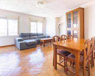 Sala d'estar de Pis en venda en L'Alcúdia amb Aire condicionat, Balcó i Alarma