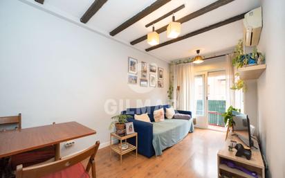 Living room of Flat for sale in  Madrid Capital