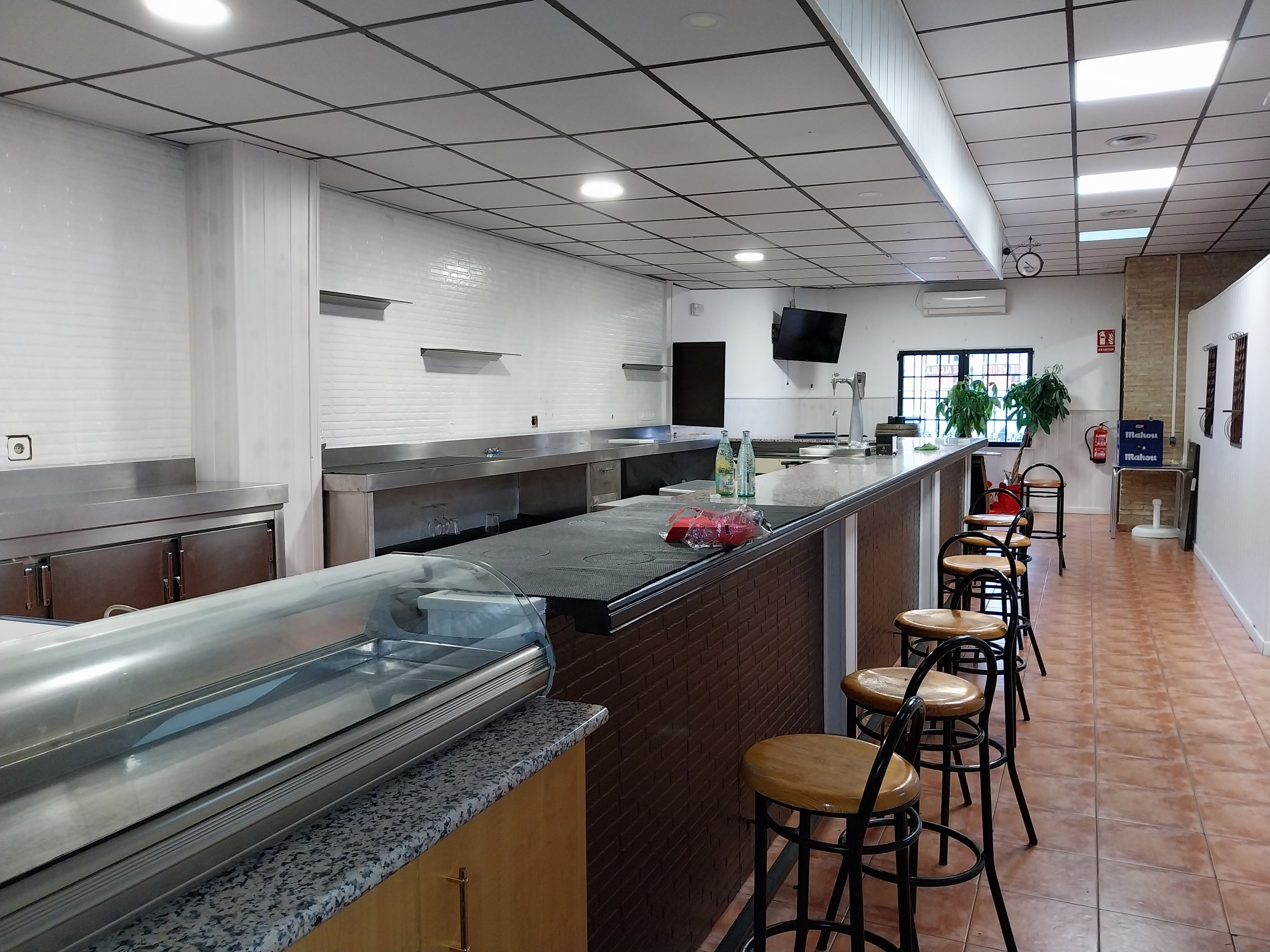 Premises to rent in Villalbilla pueblo