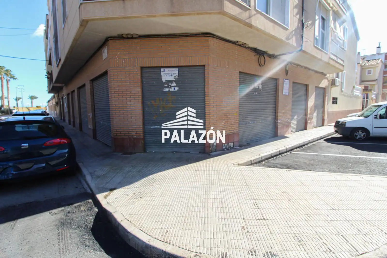 Business premises for sale in Catral