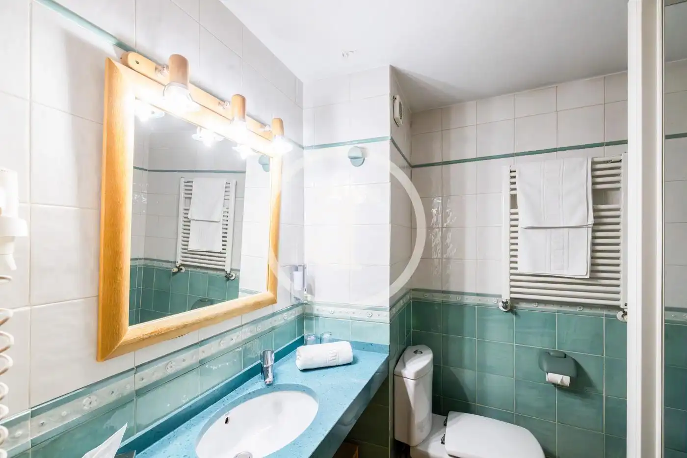 Baño de Piso de alquiler en Madrid con Aire acondicionado, Calefacción y Amueblado