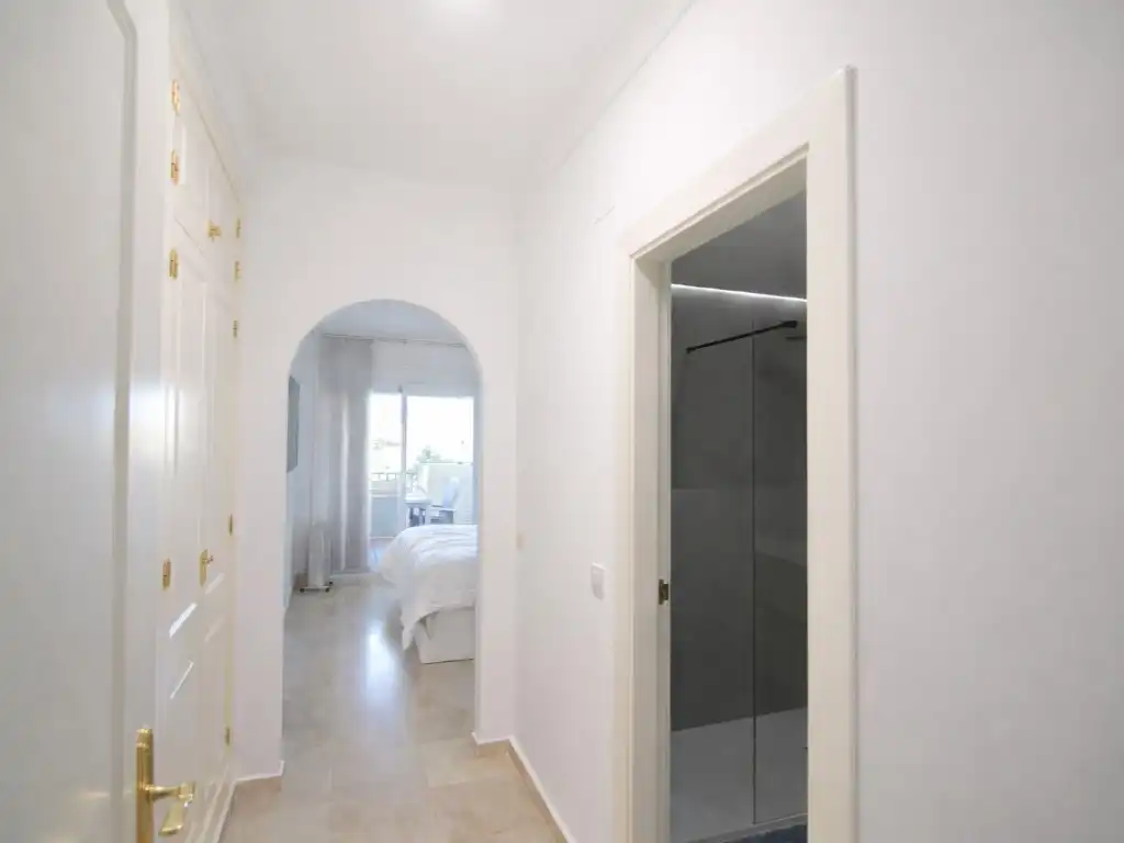Wohnung zum Verkauf in Mijas mit Klimaanlage, Heizung und Privatgarten