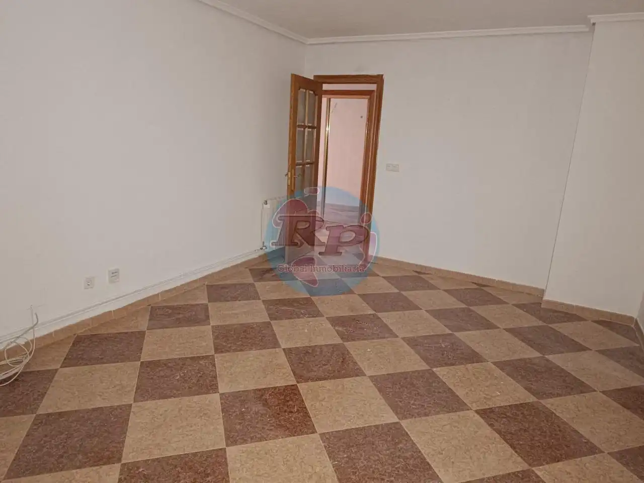 Piso en venta en Bembibre con Calefacción, Terraza y Trastero