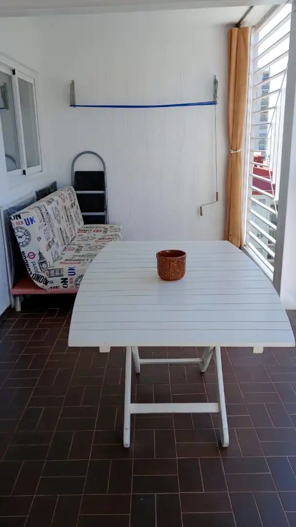 Jardín de Apartamento de alquiler en Benicasim / Benicàssim con Terraza, Amueblado y Lavadora