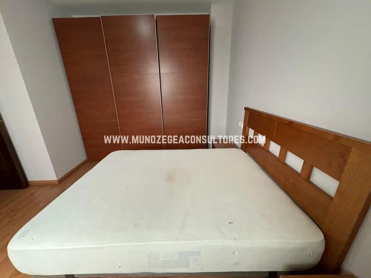 Bedroom of Flat for rent in Lucena  with Air Conditioner, Heating and Storage room