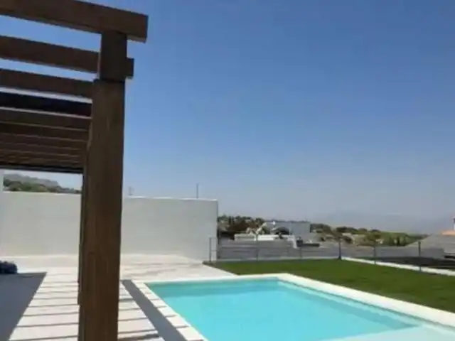 Chalet con terraza en venta en Pinos de Alhaurín - Periferia, imagen 18