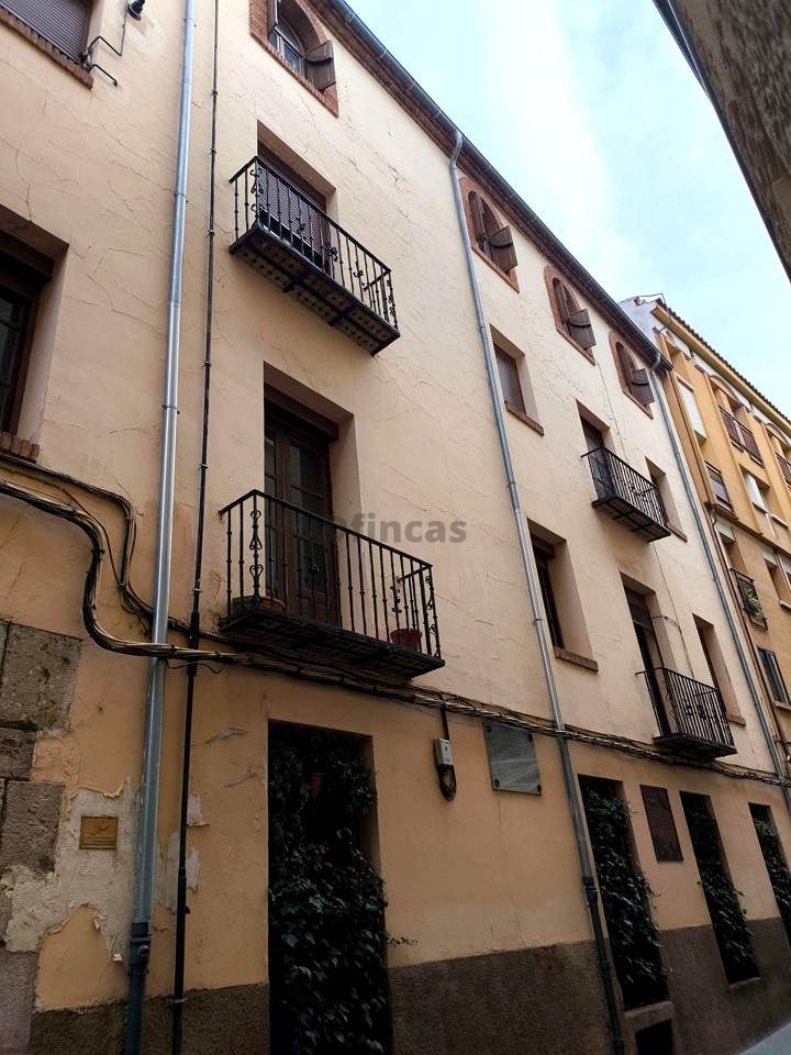 Exterior view of Flat for sale in  Teruel Capital  with Heating