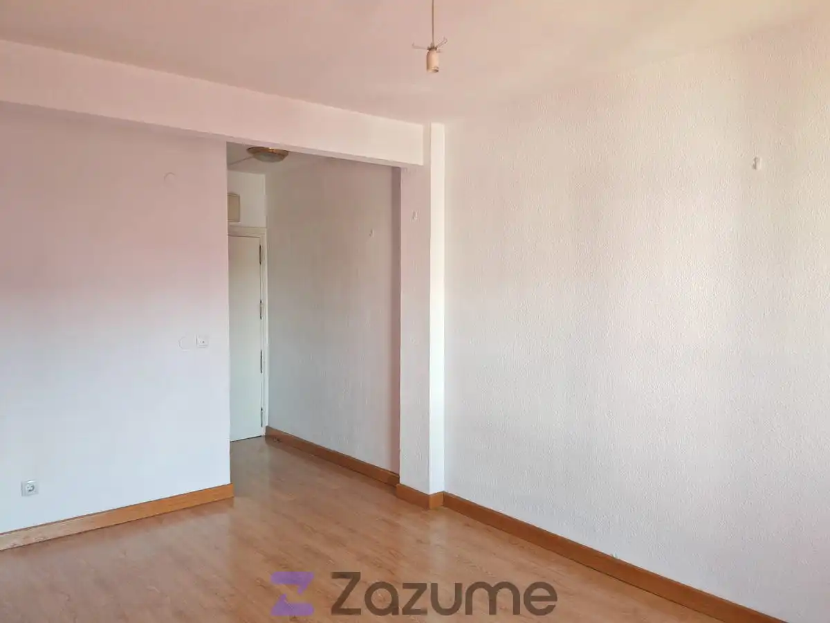 Habitación de Piso de alquiler en Leganés con Calefacción, Terraza y Balcón