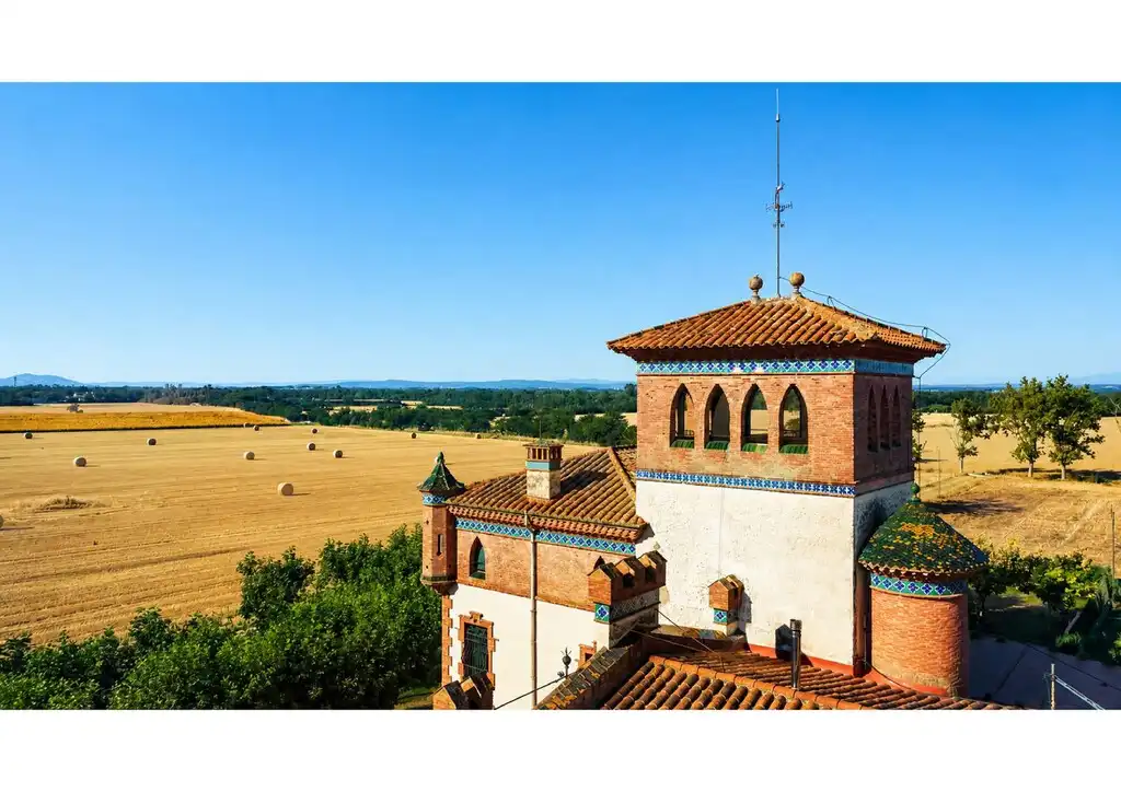 Vista exterior de Finca rústica en venta en Castelló d'Empúries con Terraza y Balcón