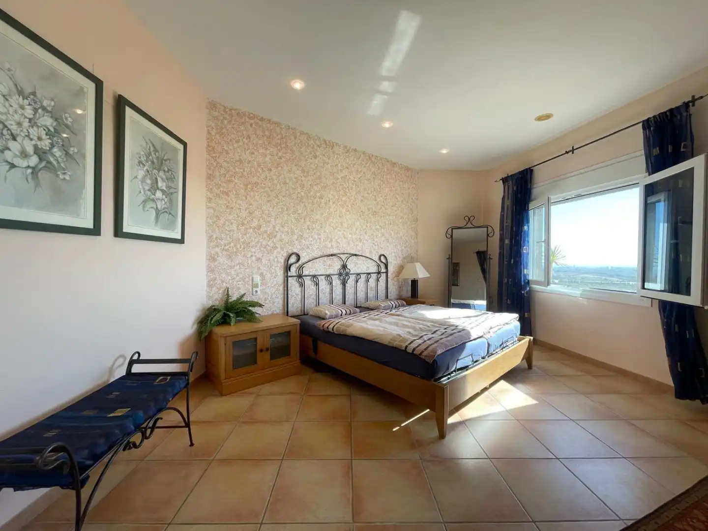 Bedroom of Houses for sale in Vinaròs  with Air Conditioner, Terrace and Furnished