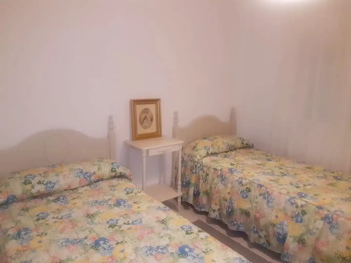 Dormitori de Casa adosada de lloguer en Mazagón amb Jardí privat, Moblat i Forn