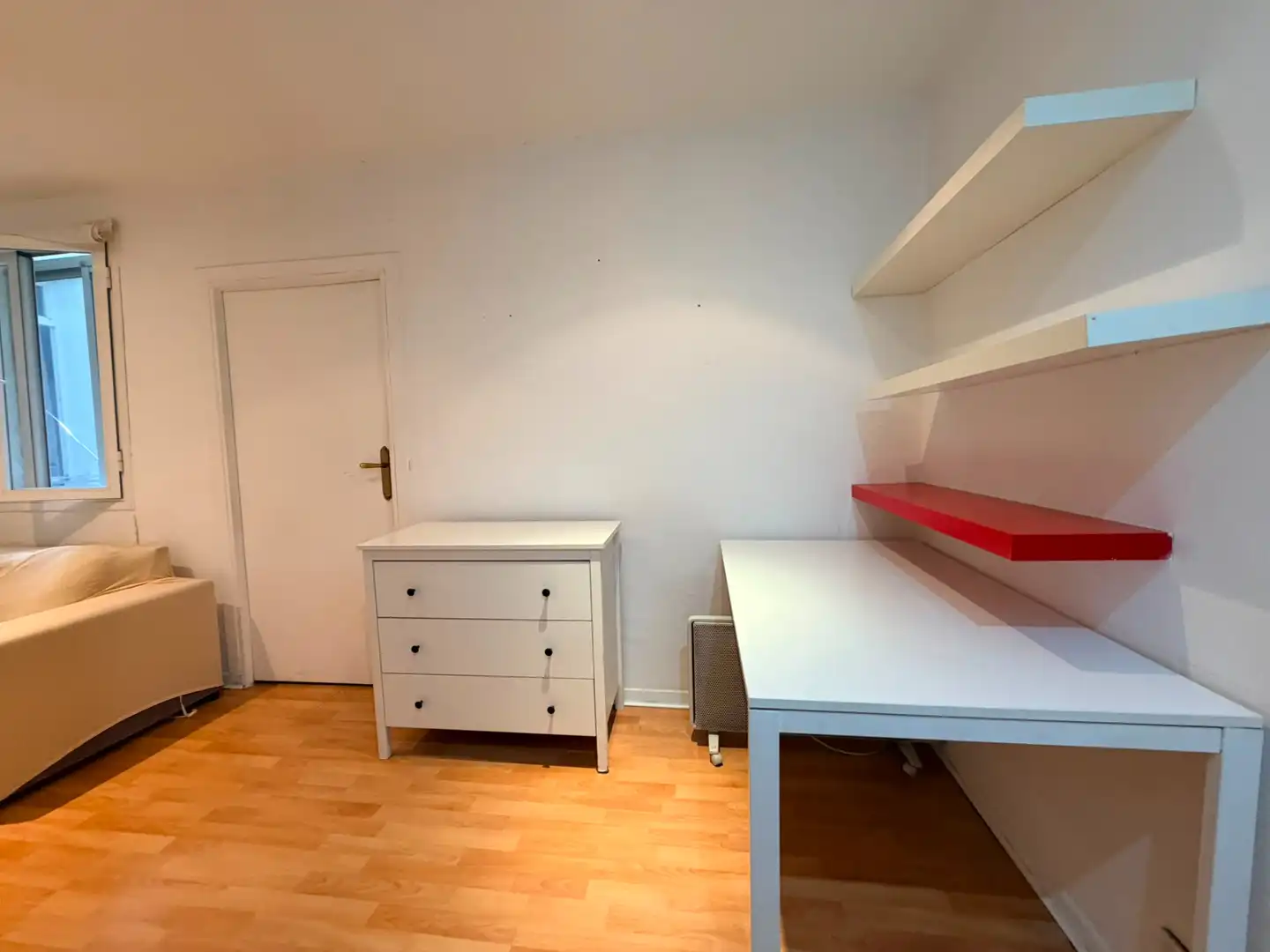 Habitación de Apartamento en venta en Madrid con Calefacción