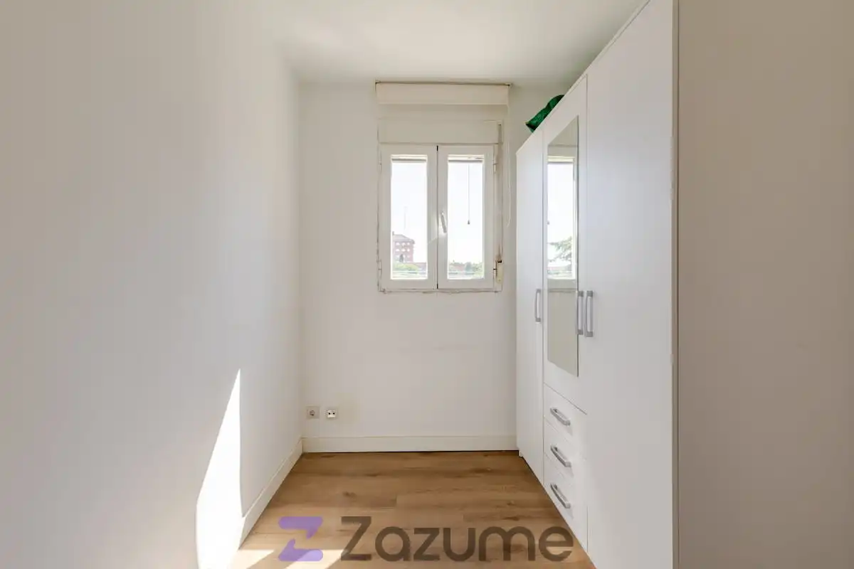 Flat for rent in C. de la Encomienda de Palacios, Pavones