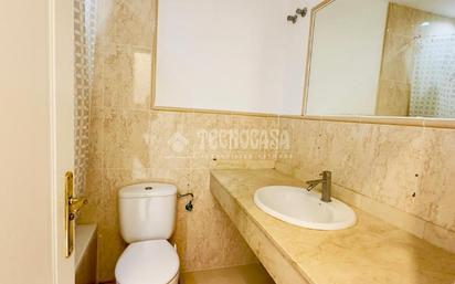 Bathroom of Single-family semi-detached for sale in Manilva  with Terrace and Storage room
