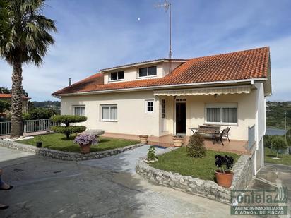 Exterior view of House or chalet for sale in Betanzos