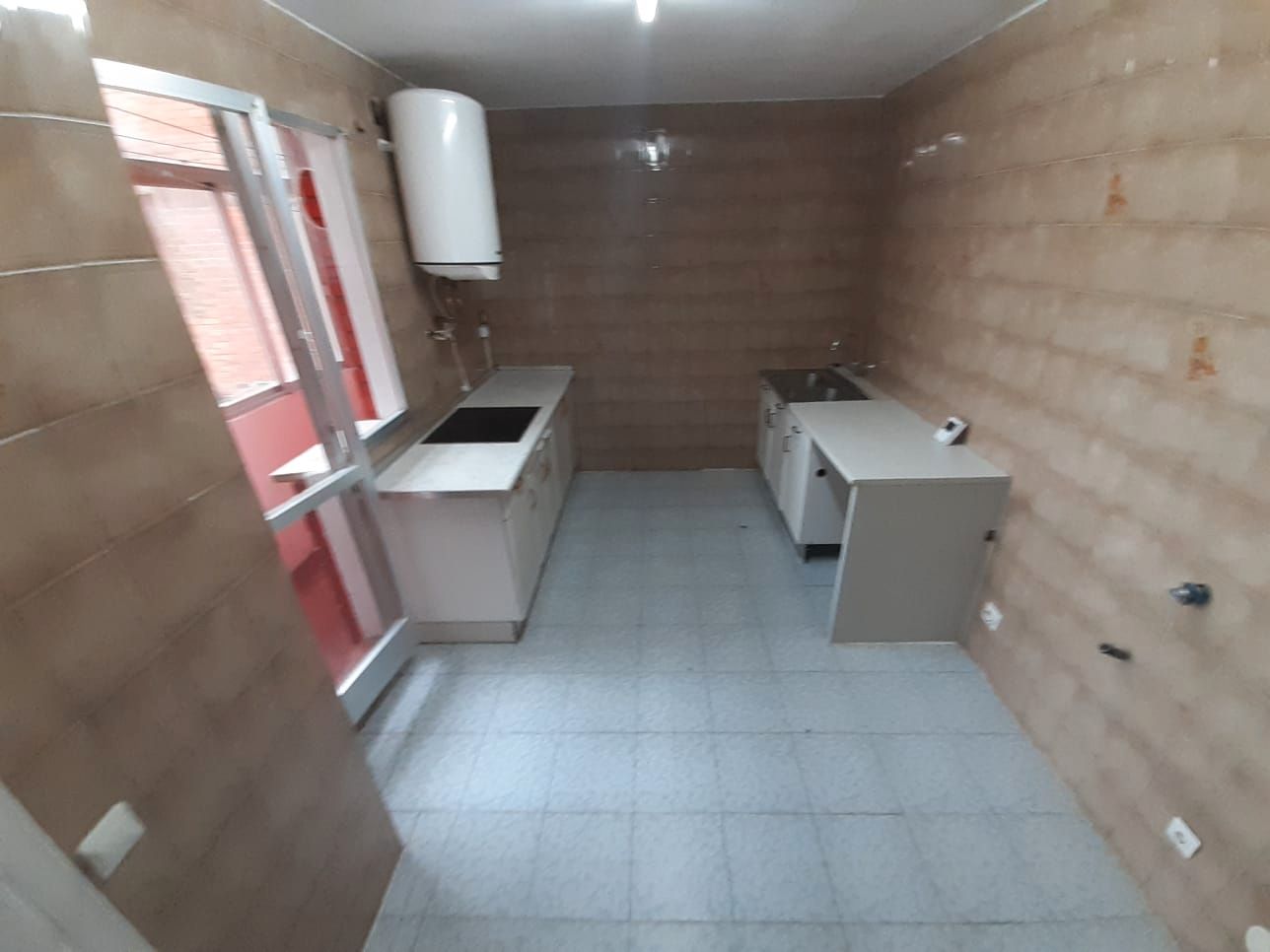 Cuina de Pis en venda en Zamora Capital  amb Calefacció