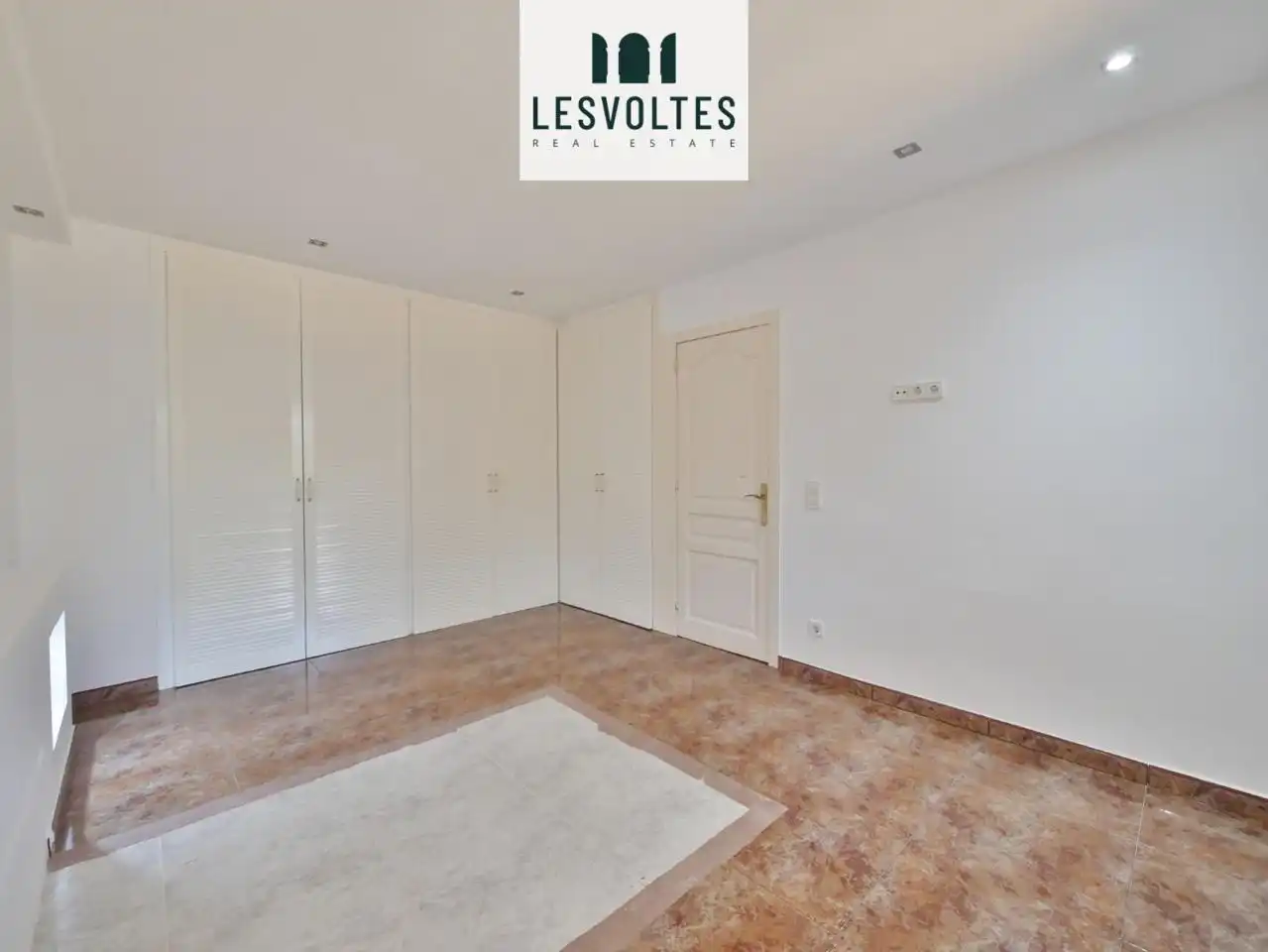 Habitación de Casa o chalet en venta en Mont-ras con Calefacción, Jardín privado y Terraza