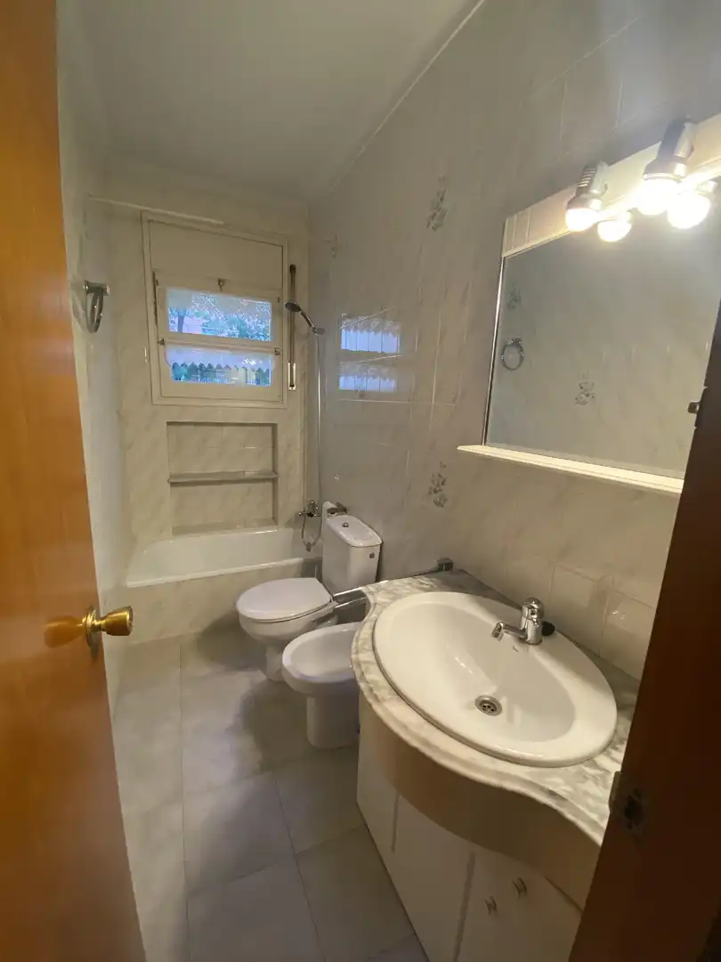 Bany de Casa o xalet en venda en Girona
