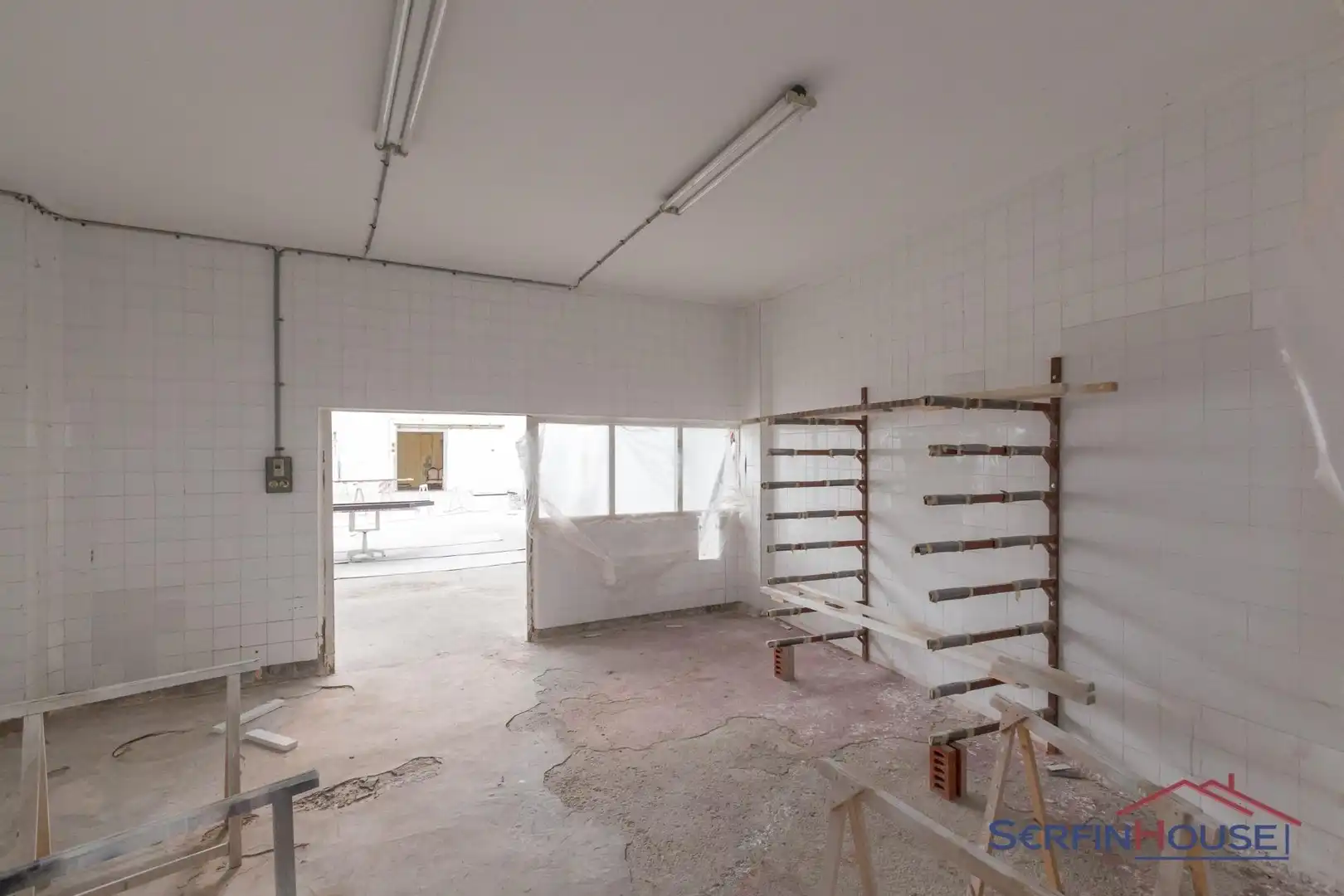Fabrikhallen zum Verkauf in Santoña