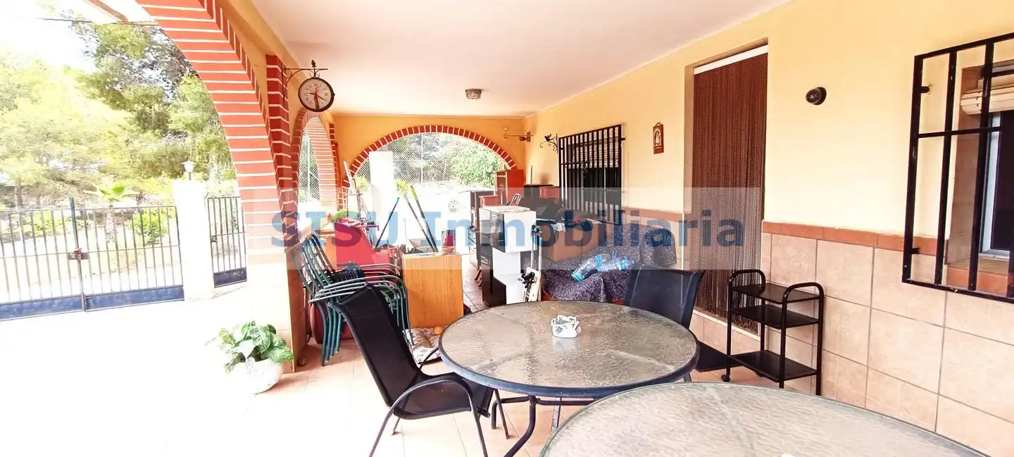 Terrassa de Finca rústica en venda en Pedralba amb Jardí privat, Terrassa i Piscina