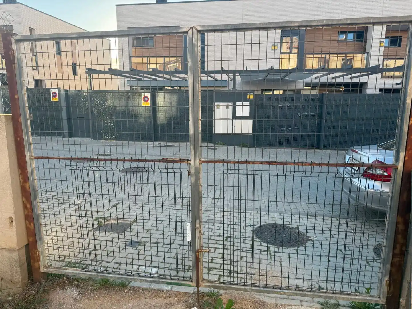 Aparcament de Residencial en venda en Las Cañas