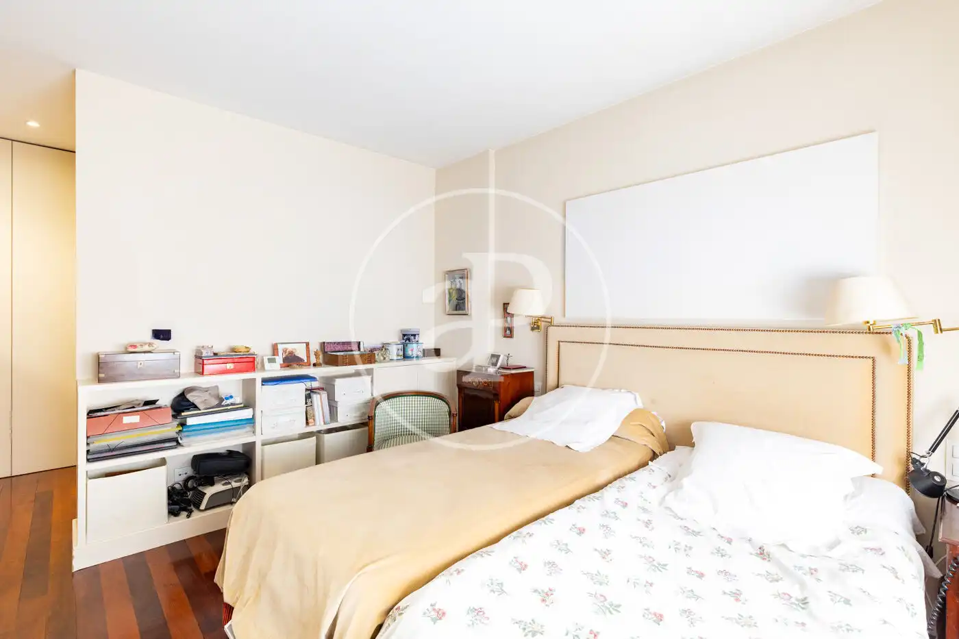 Habitación de Piso en venta en Barcelona con Aire acondicionado y Calefacción