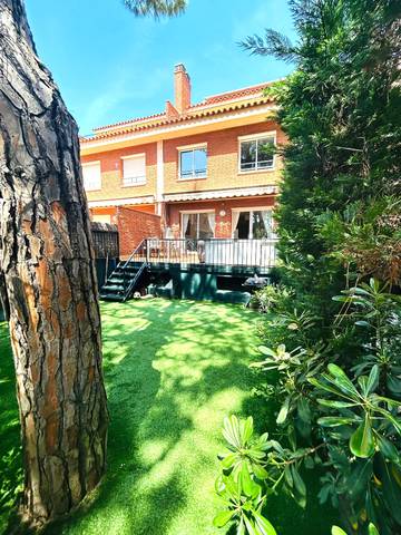 Casa adosada en Alquiler en Gavà Mar