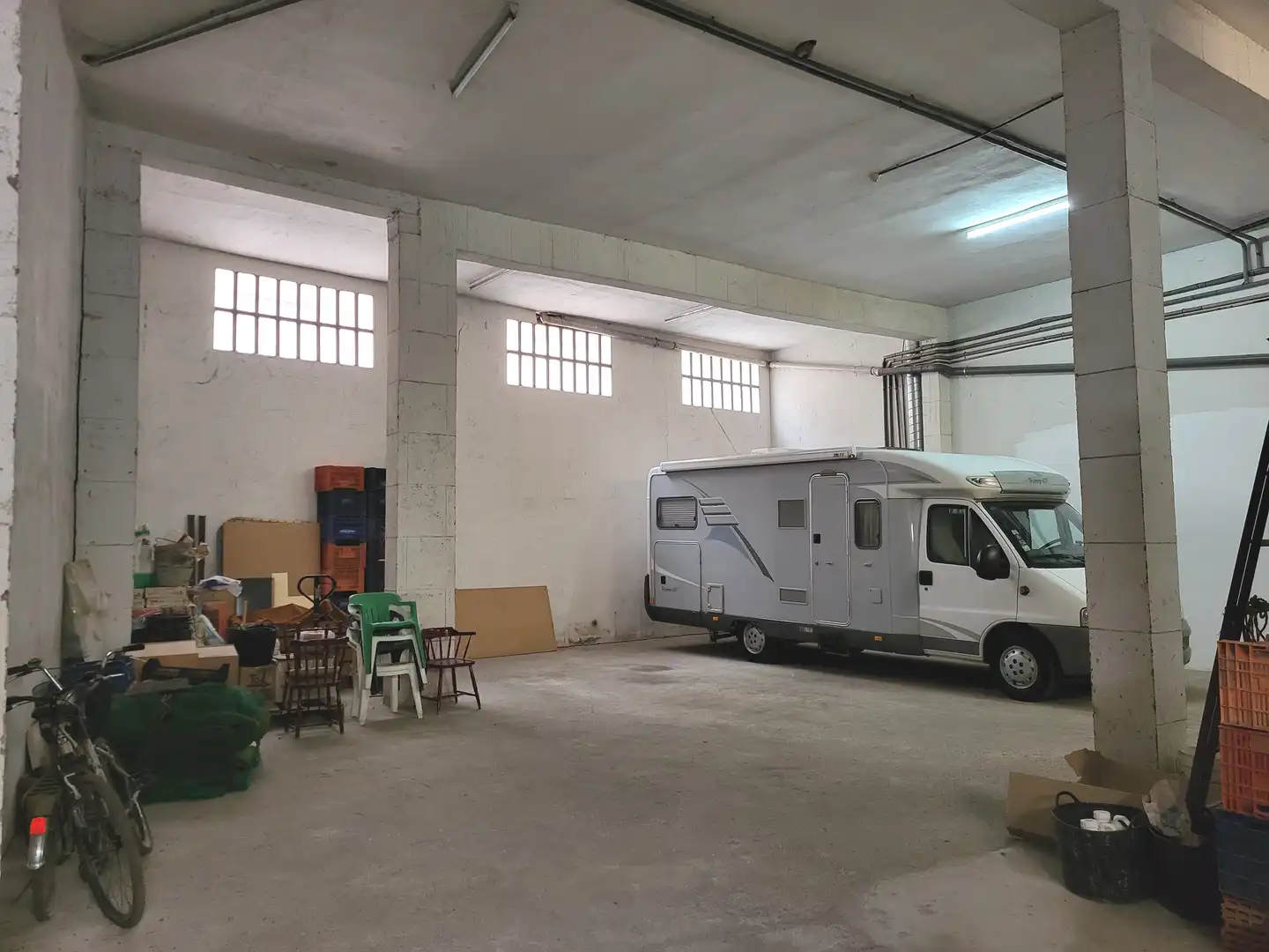 Parking of Flat for sale in Castellnovo  with Terrace, Storage room and Oven