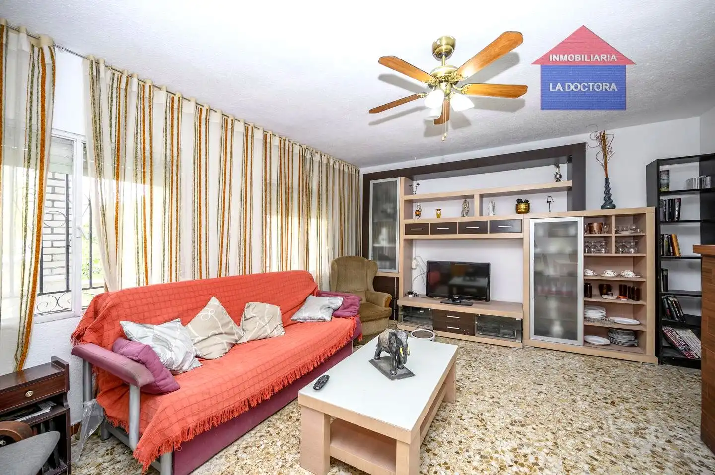 Semi-detached house with pool for sale in Escalona, imagen 8