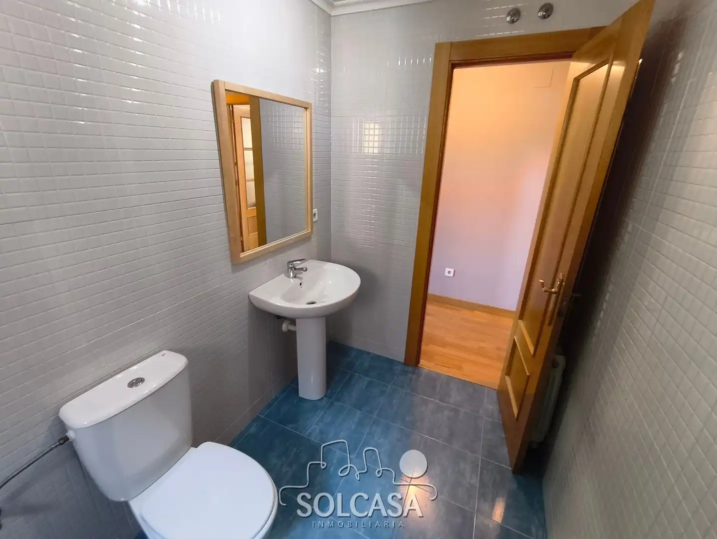 Baño de Casa o chalet en venta en Renedo de Esgueva con Calefacción, Jardín privado y Parquet