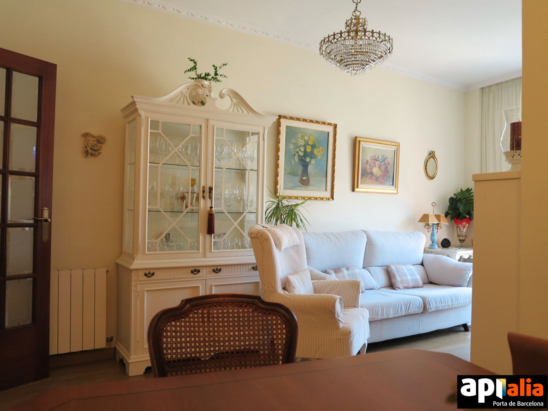 Sala d'estar de Pis en venda en Esplugues de Llobregat amb Calefacció i Parquet