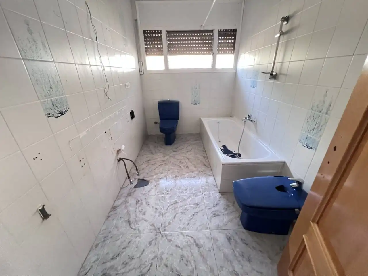 Bany de Casa o xalet en venda en Vilanova del Vallès amb Jardí privat, Terrassa i Balcó