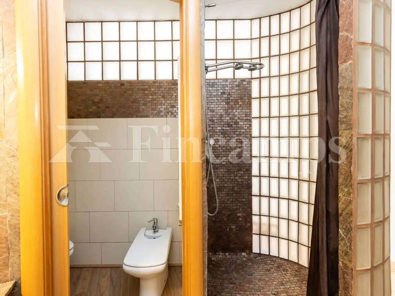 Baño de Casa o chalet en venta en Sabadell con Aire acondicionado, Calefacción y Parquet