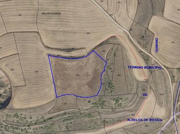 Rustikales Grundstück zum Verkauf in Albelda de Iregua