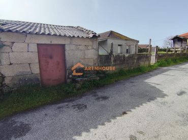 Casa con balcón en venta en Amoeiro