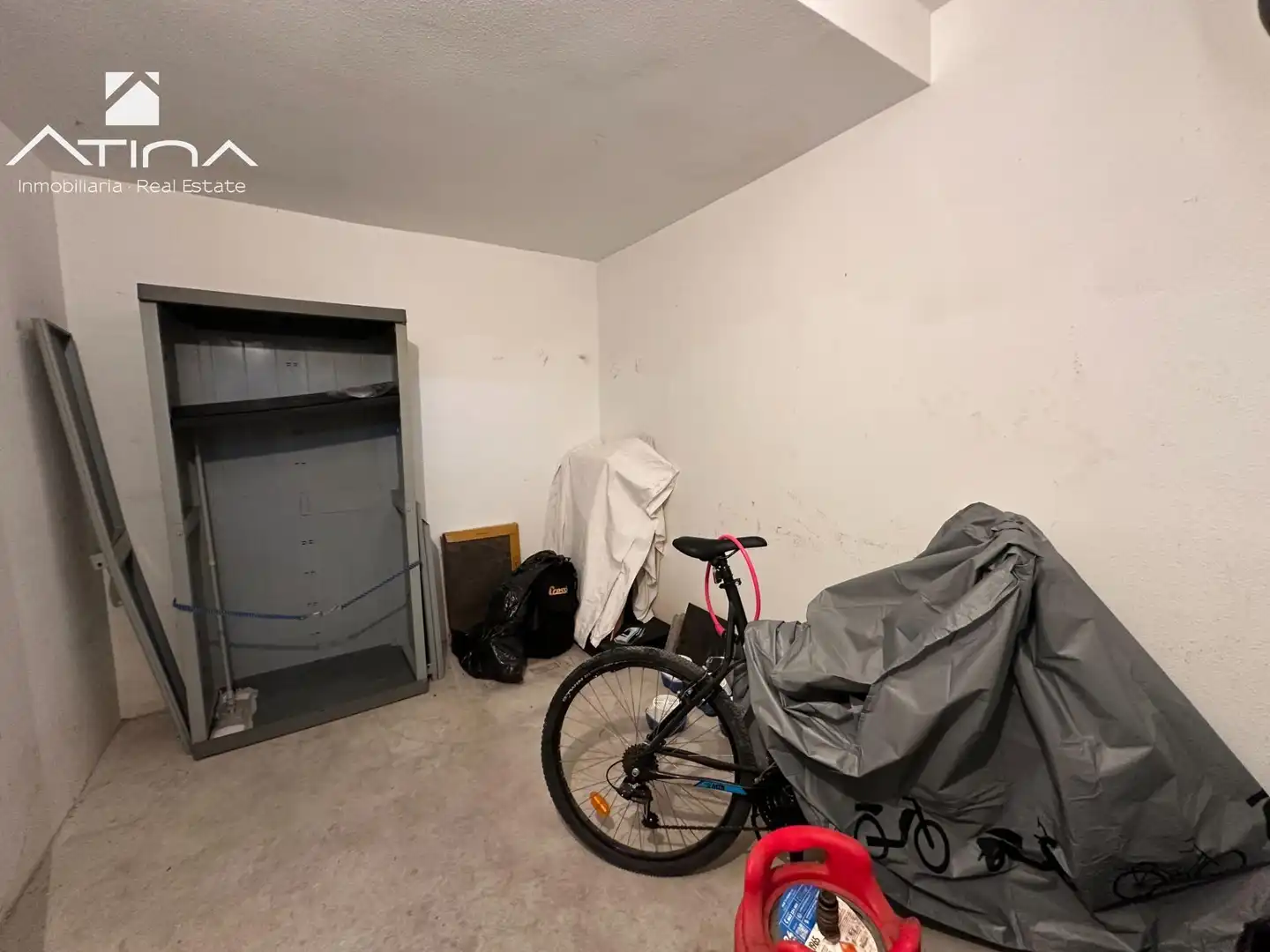 Apartments for sale in Calle Calle Venecia, Montañar - El Arenal