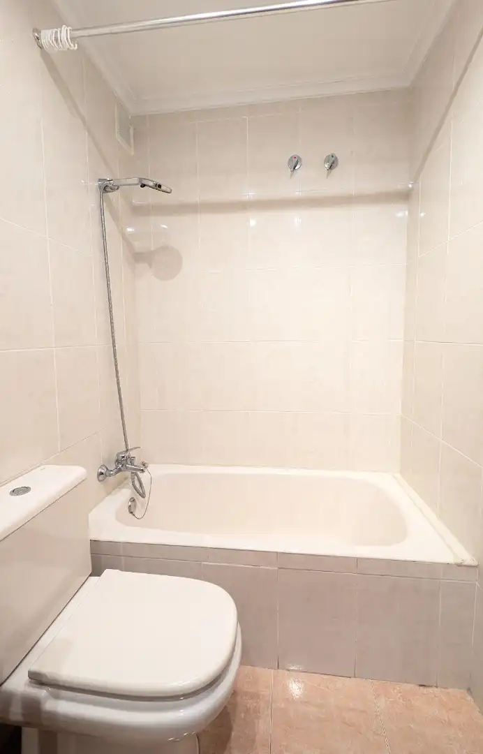 Baño de Piso en venta en Getxo  con Calefacción y Trastero
