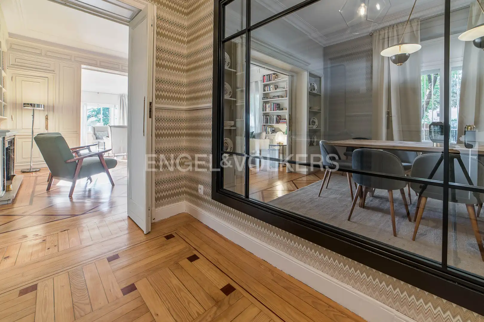 Comedor de Piso de alquiler en Madrid con Aire acondicionado, Calefacción y Parquet