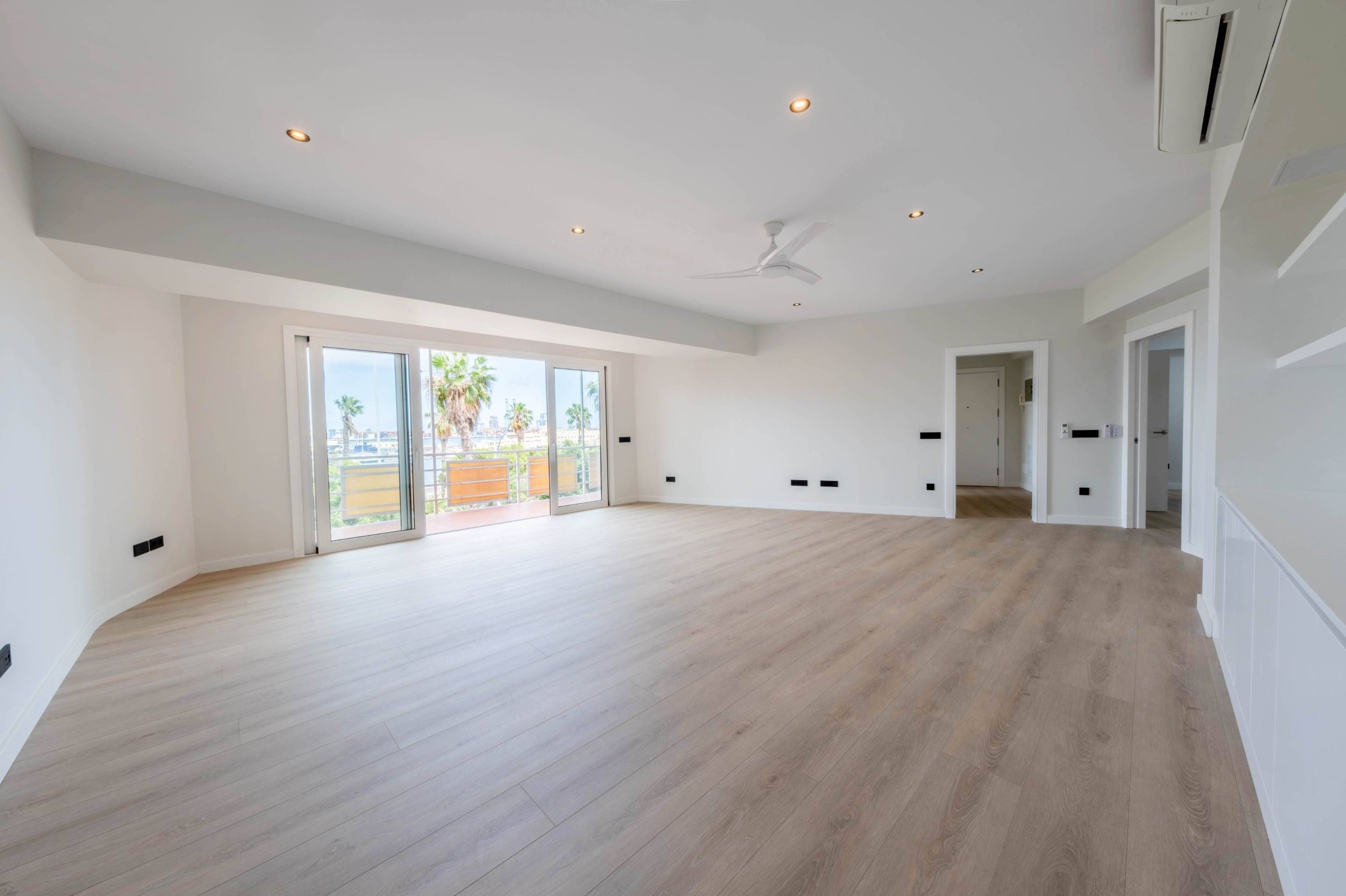 Living room of Flat for sale in Las Palmas de Gran Canaria  with Air Conditioner, Terrace and Storage room