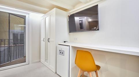 Photo 2 of Study to rent in Calle Picalquers, El Raval, Barcelona