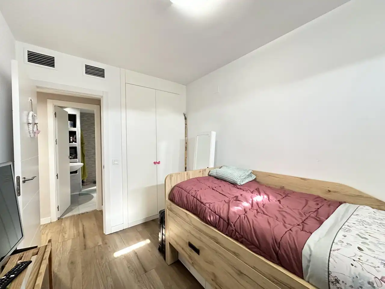 Bedroom of Flat for sale in Alicante / Alacant  with Air Conditioner, Parquet flooring and Storage room