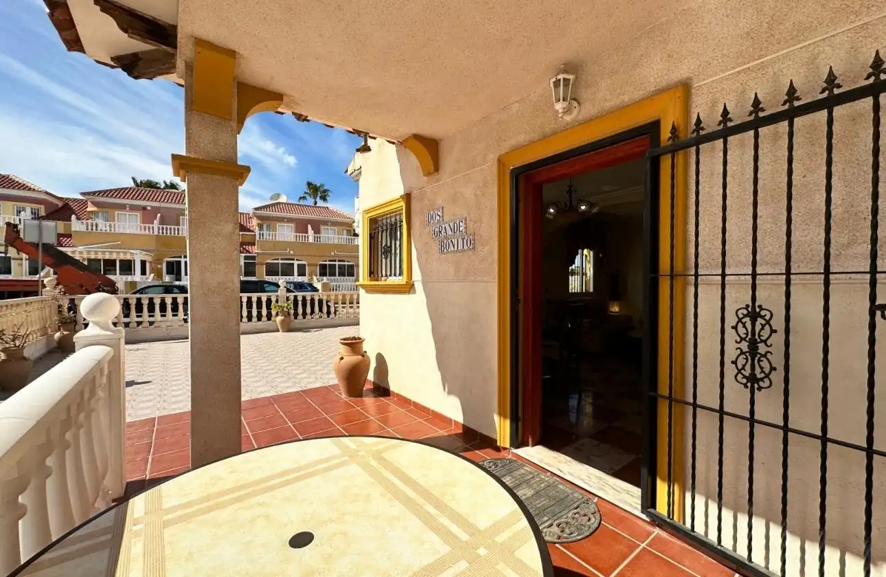 Casa pareada con piscina en venta en Calle Calle Caliza, imagen 10