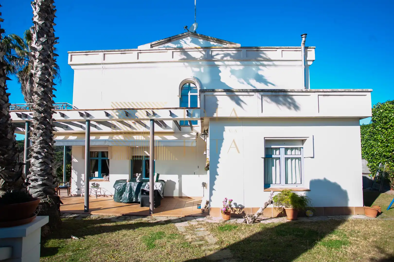 Casa amb terrassa en venda a Condado del Jaruco - Puigventós, imagen 2