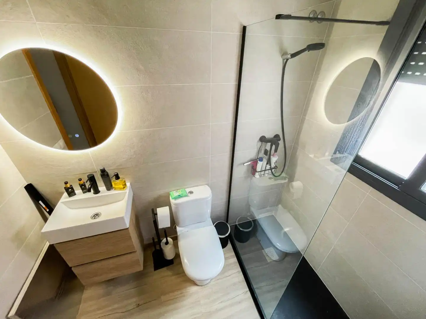 Baño de Piso en venta en Olesa de Montserrat con Calefacción, Parquet y Amueblado