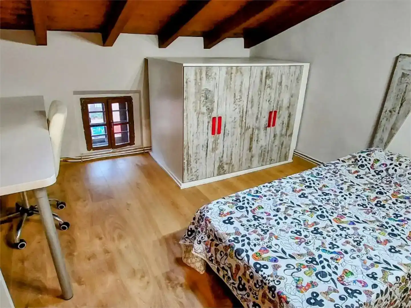 Habitación de Piso en venta en Ayllón con Parquet, Trastero y Balcón