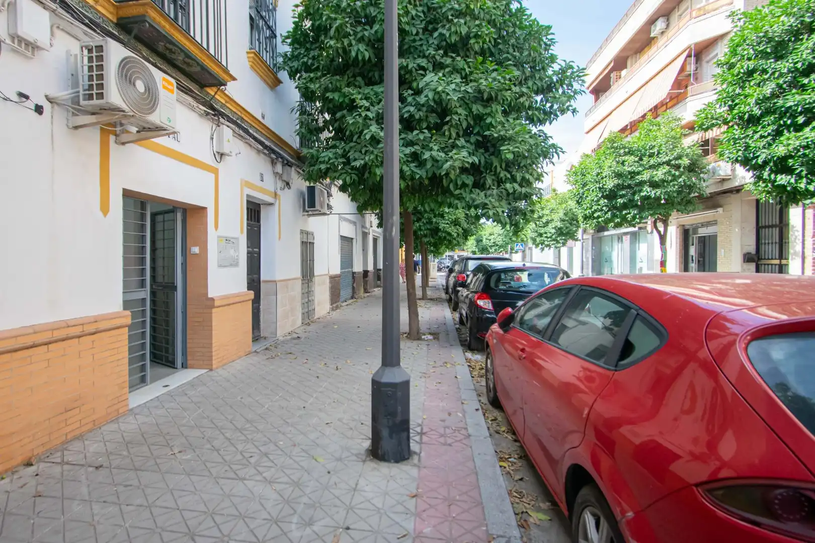 Exterior view of Lofts for sale in Sevilla  with Air Conditioner