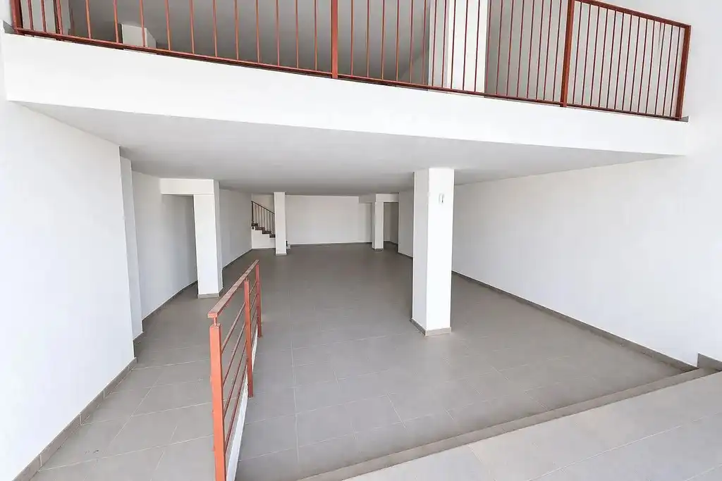 Geschaftsraum zur Miete in Badalona